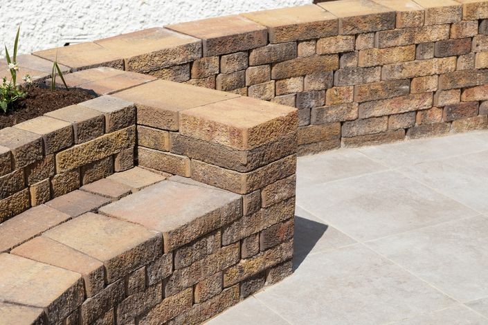 Petite Bordeaux Walls